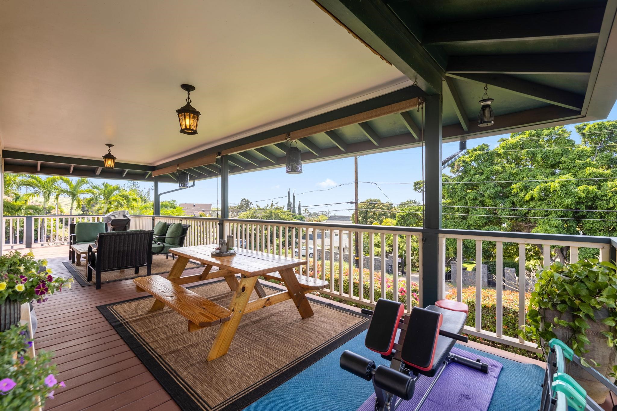 487  Hoala Dr Maui Meadows, Maui Meadows home - photo 2 of 50