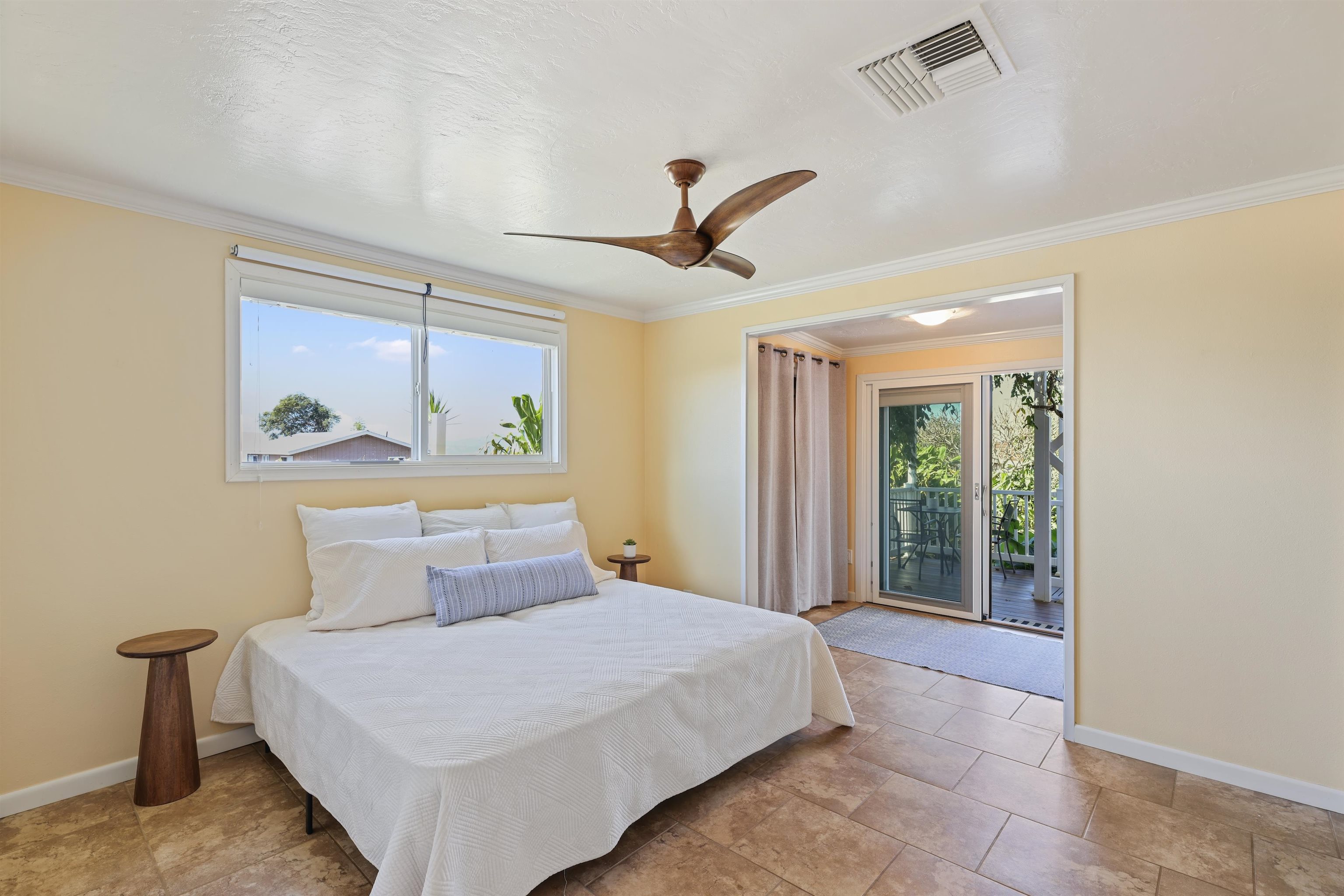 49  Hiwalani Loop Pukalani Country Club, Pukalani home - photo 12 of 49