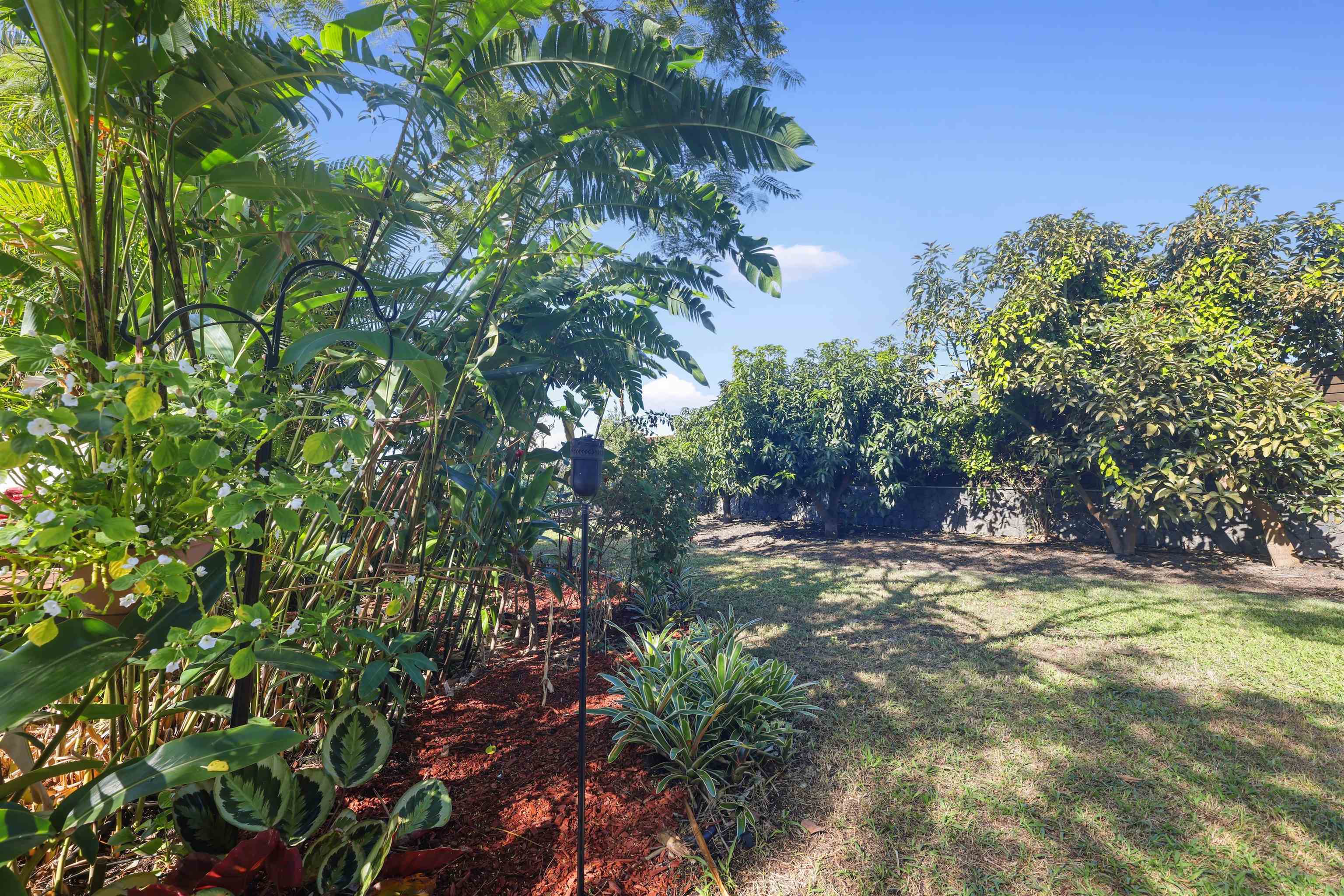 49  Hiwalani Loop Pukalani Country Club, Pukalani home - photo 37 of 49