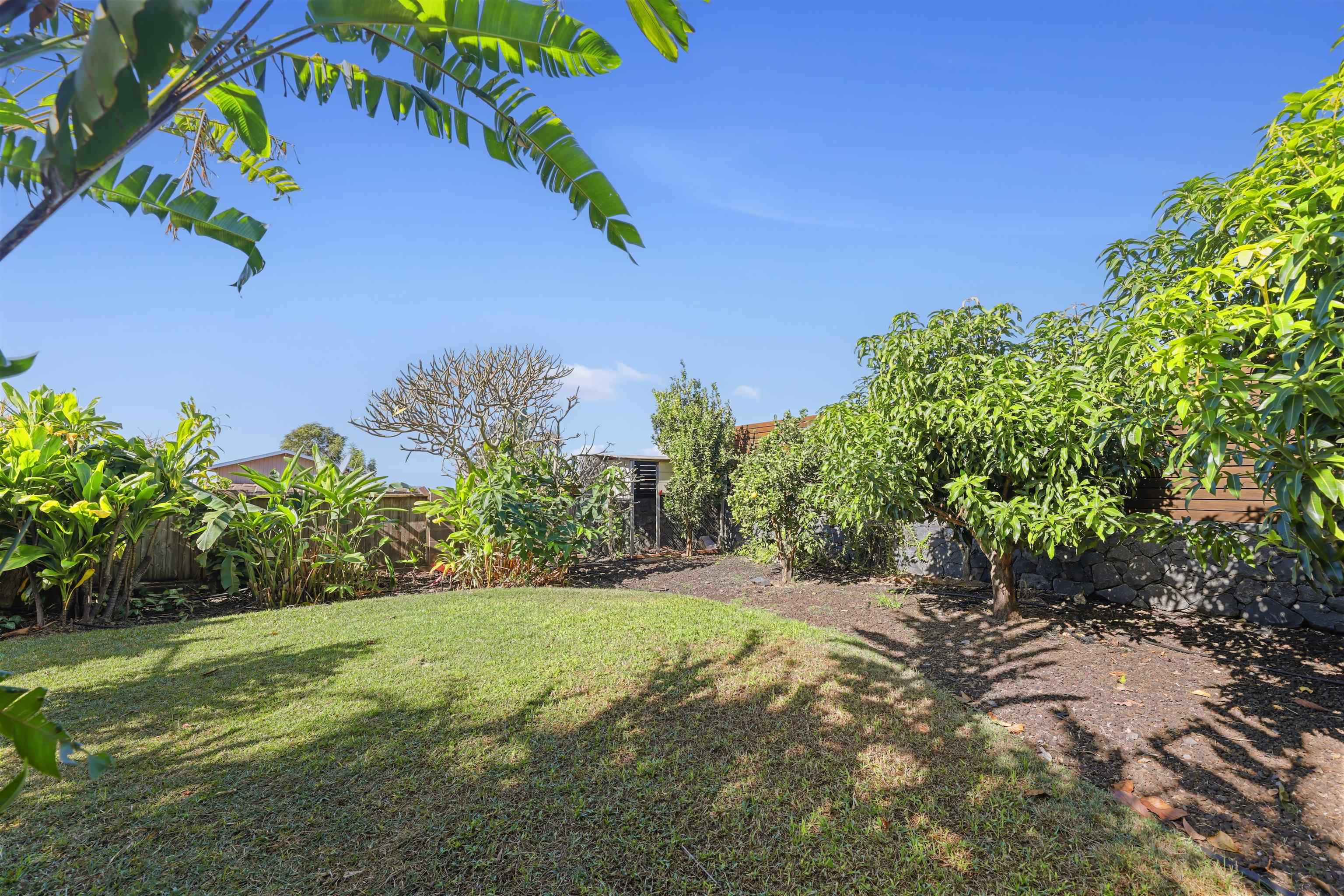 49  Hiwalani Loop Pukalani Country Club, Pukalani home - photo 39 of 49