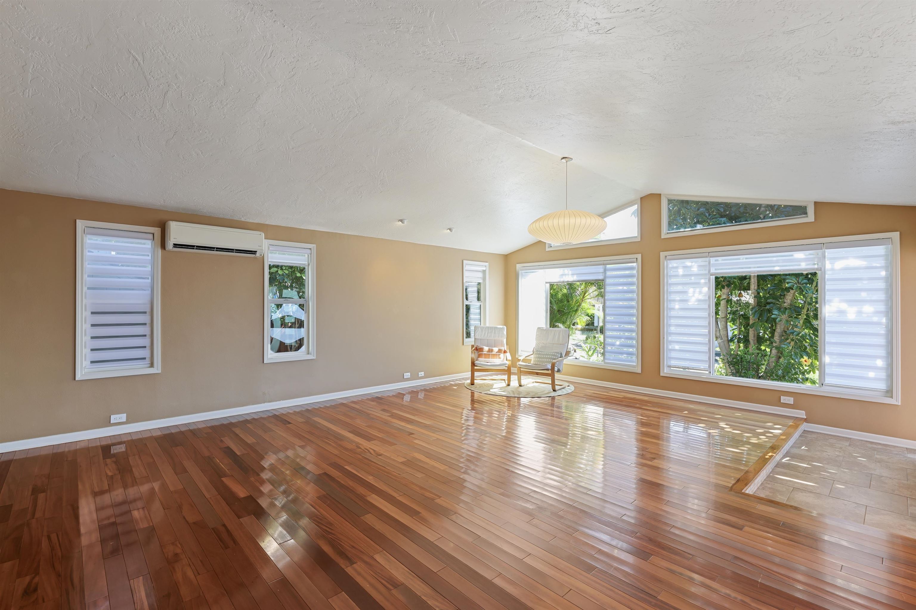 49  Hiwalani Loop Pukalani Country Club, Pukalani home - photo 5 of 49