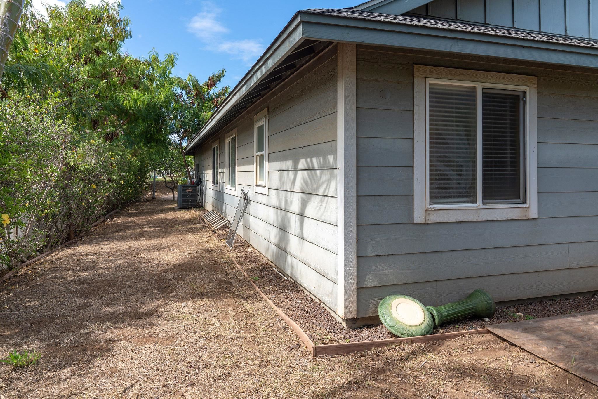49  Hoowehi Pl , Kahului home - photo 23 of 29