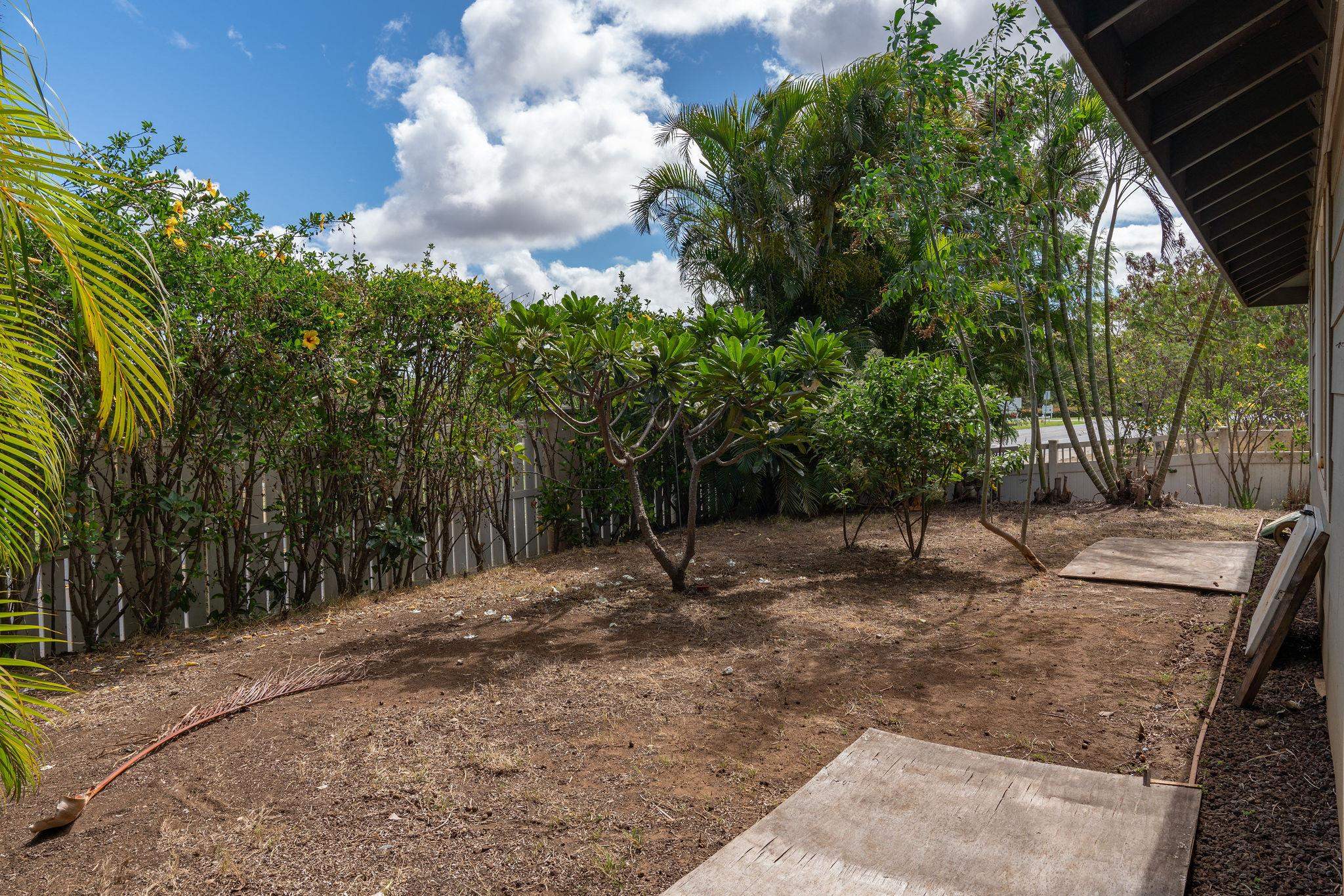 49  Hoowehi Pl , Kahului home - photo 25 of 29