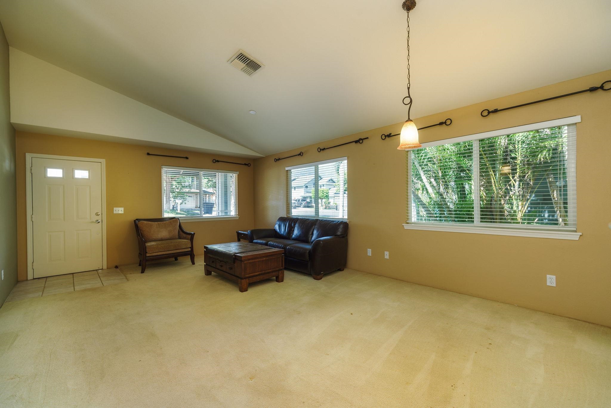 49  Hoowehi Pl , Kahului home - photo 4 of 29