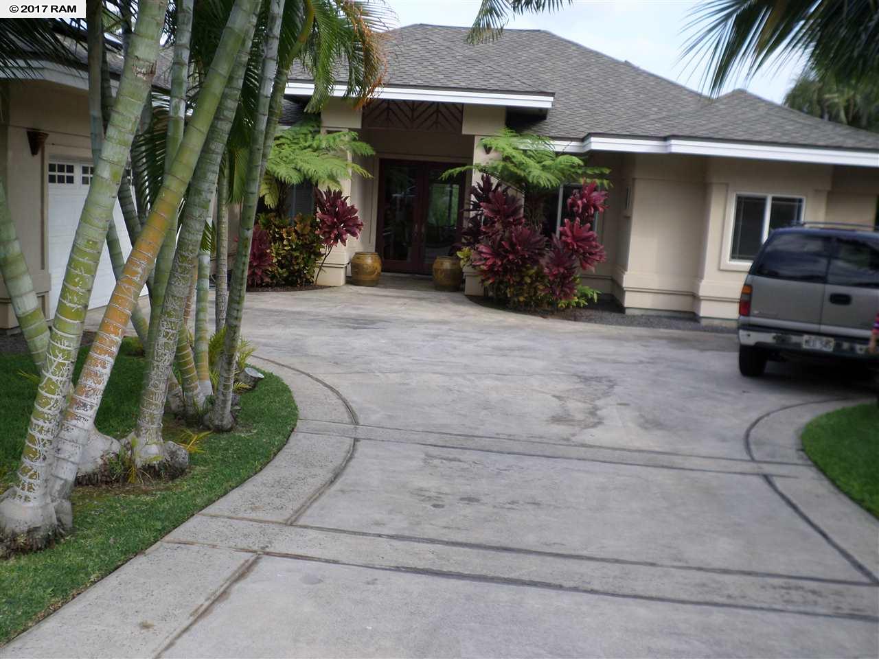 49  Kamaiki Cir Maui Lani-island & Bluffs, Kahului home - photo 2 of 30