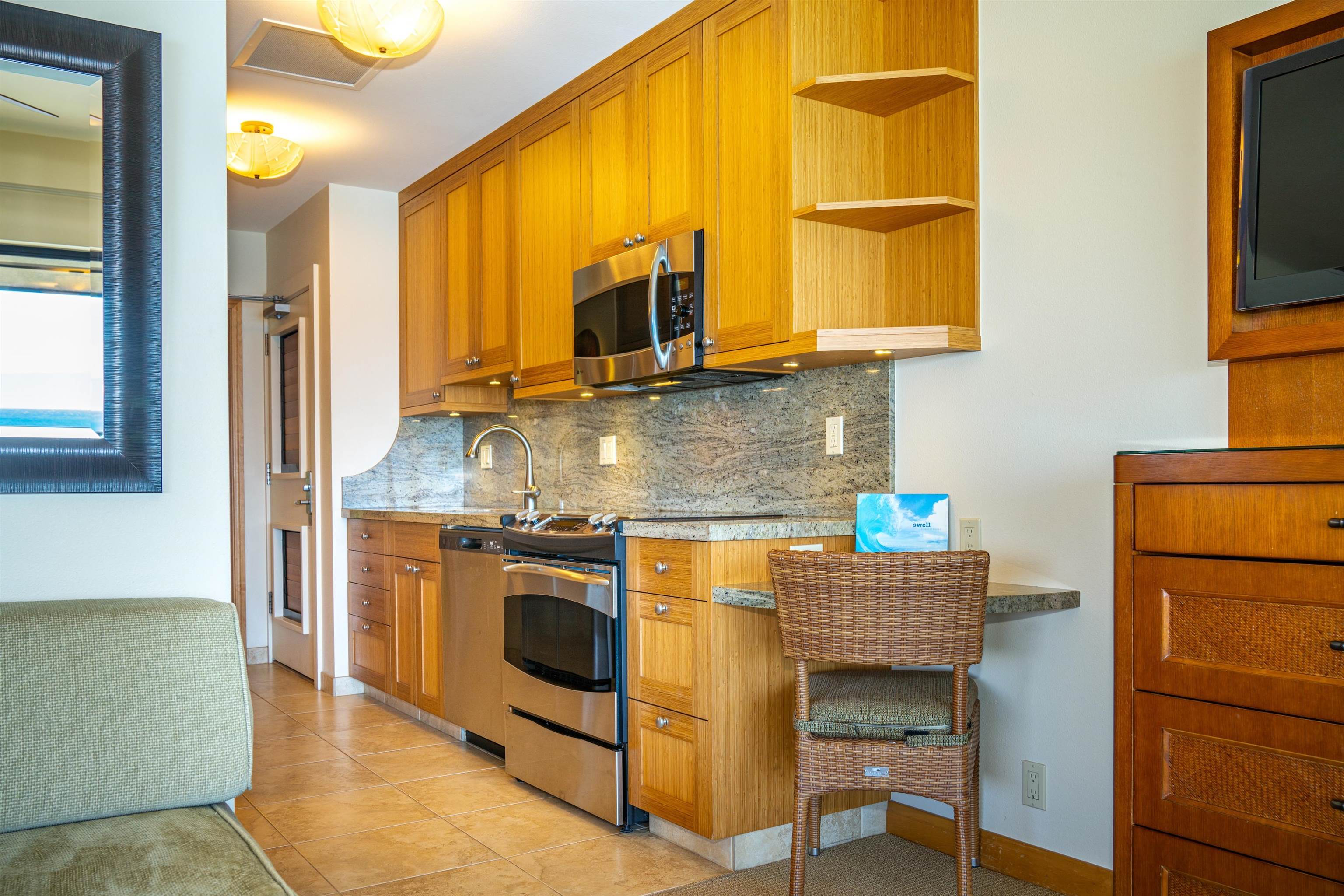 Puna Point I condo # 211, Lahaina, Hawaii - photo 17 of 50