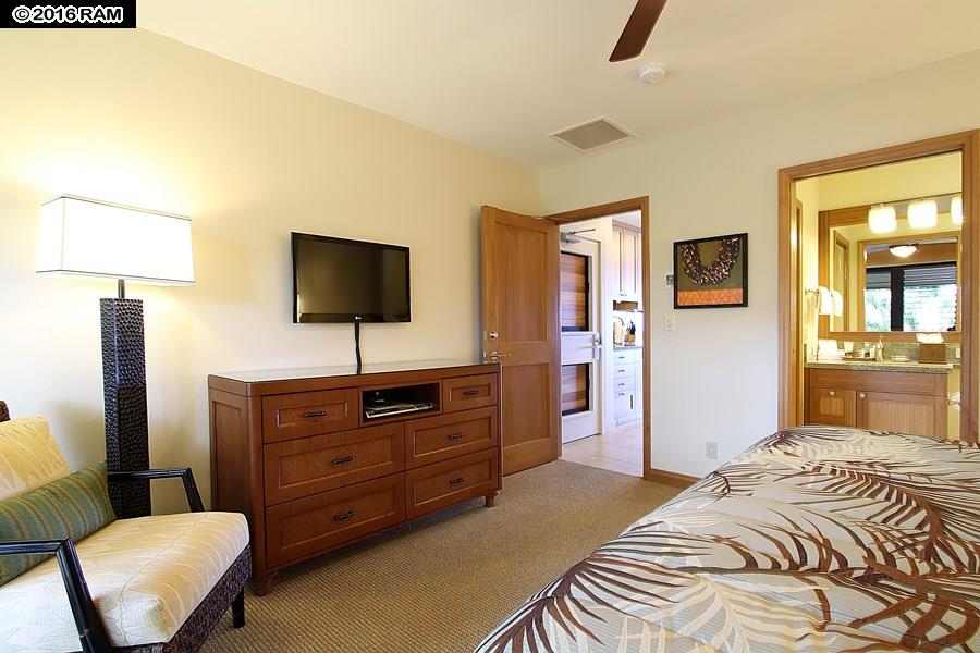 Puna Point I condo # 219, Lahaina, Hawaii - photo 10 of 19