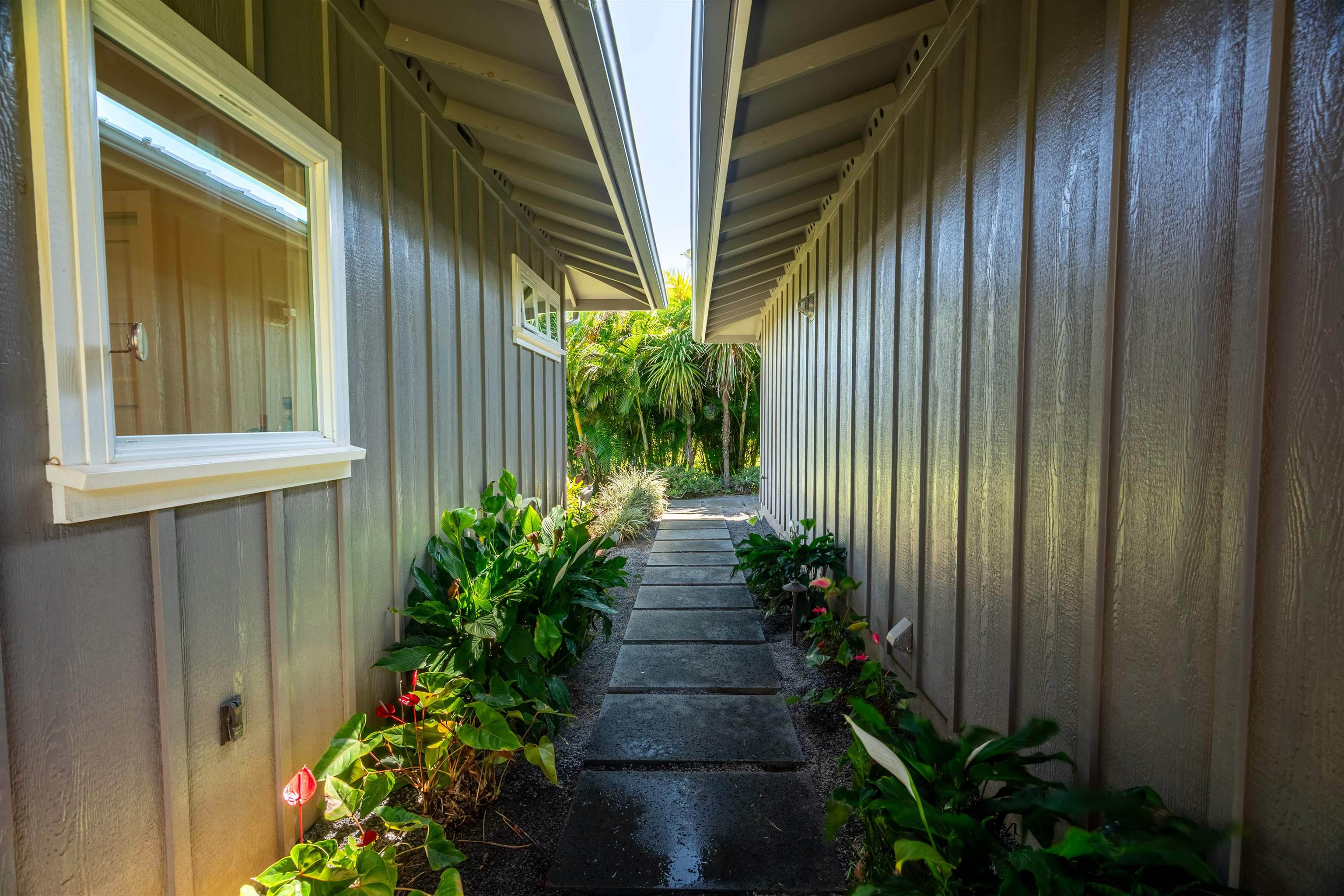 49  Leleaka Pl Haiku, Haiku home - photo 44 of 48