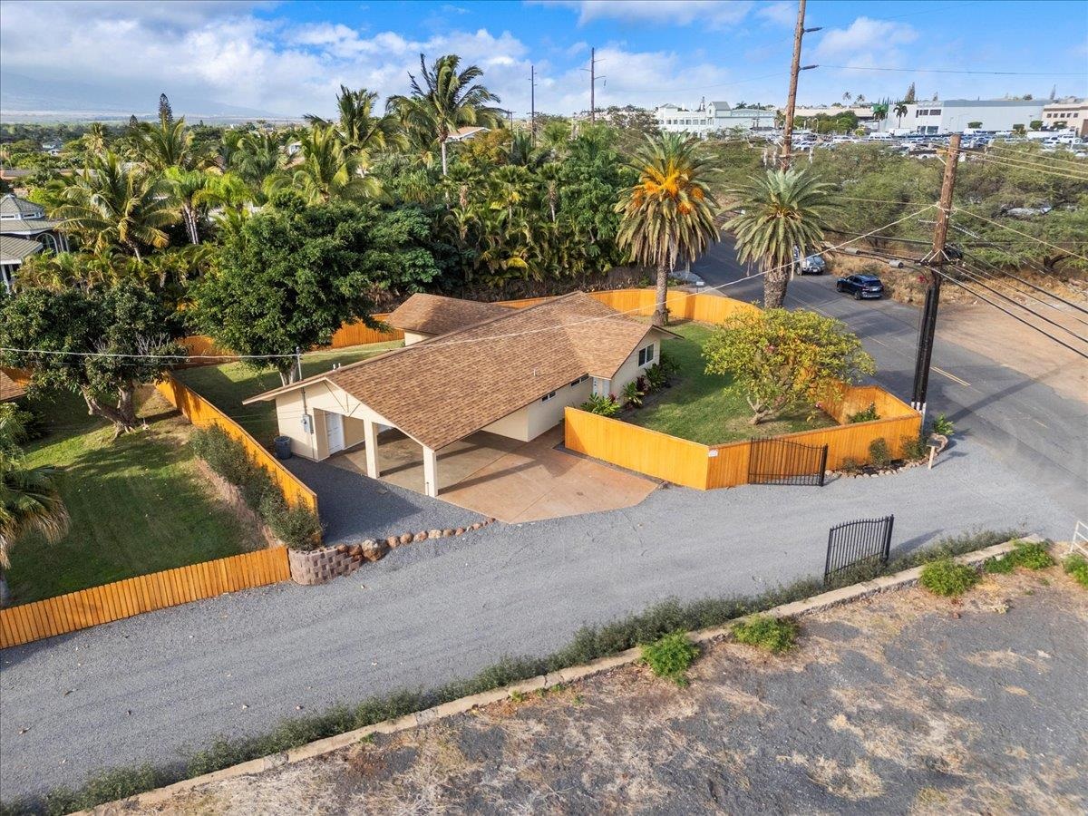 490  Kaiola Pl , Kihei home - photo 4 of 19