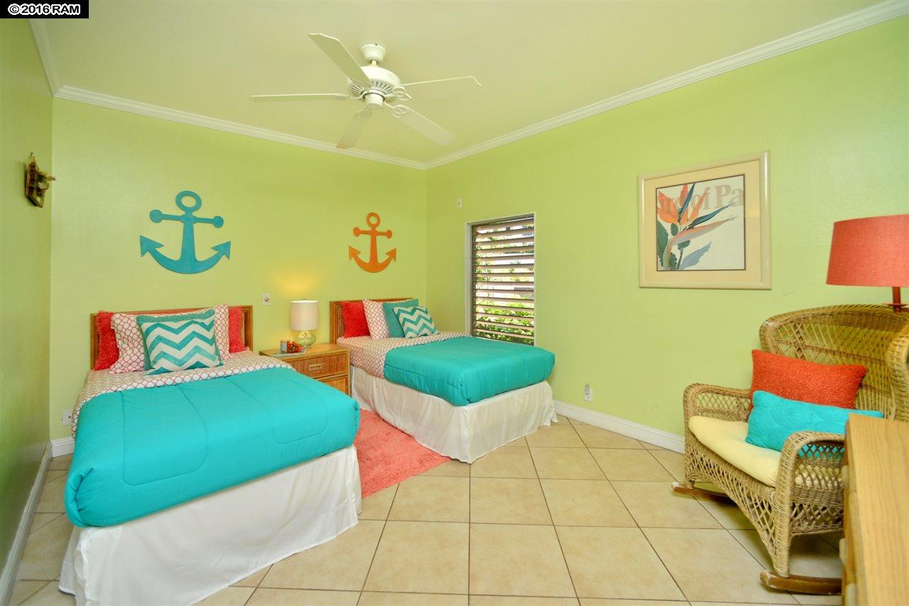 Kahana Sunset condo # D10, Lahaina, Hawaii - photo 12 of 30