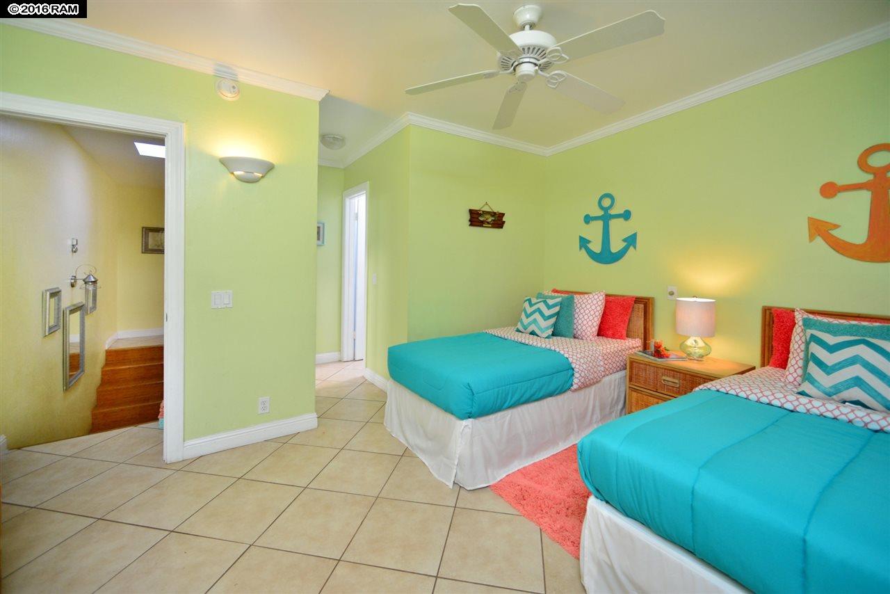 Kahana Sunset condo # D10, Lahaina, Hawaii - photo 14 of 30