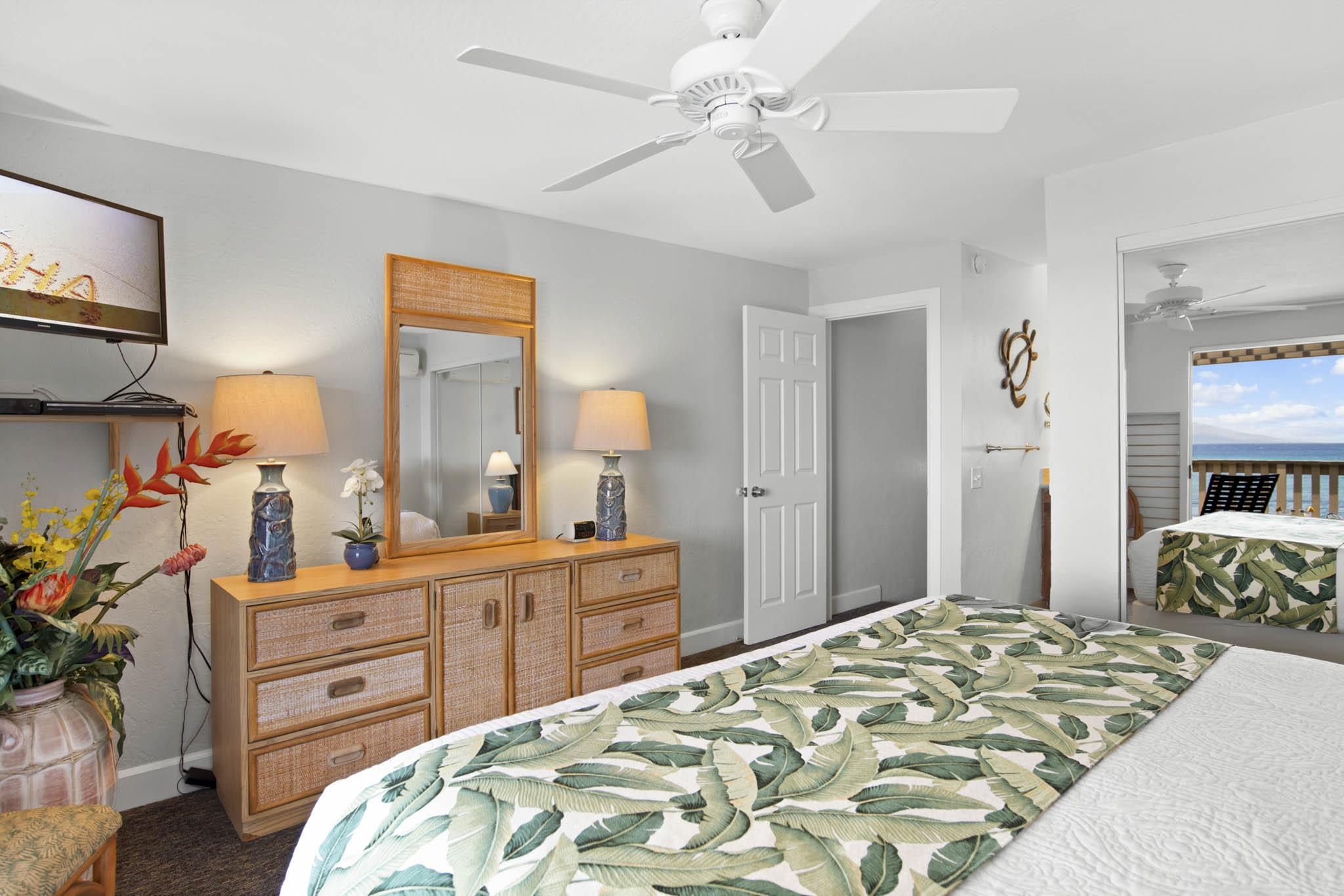 Kahana Sunset condo # A10, Lahaina, Hawaii - photo 25 of 34