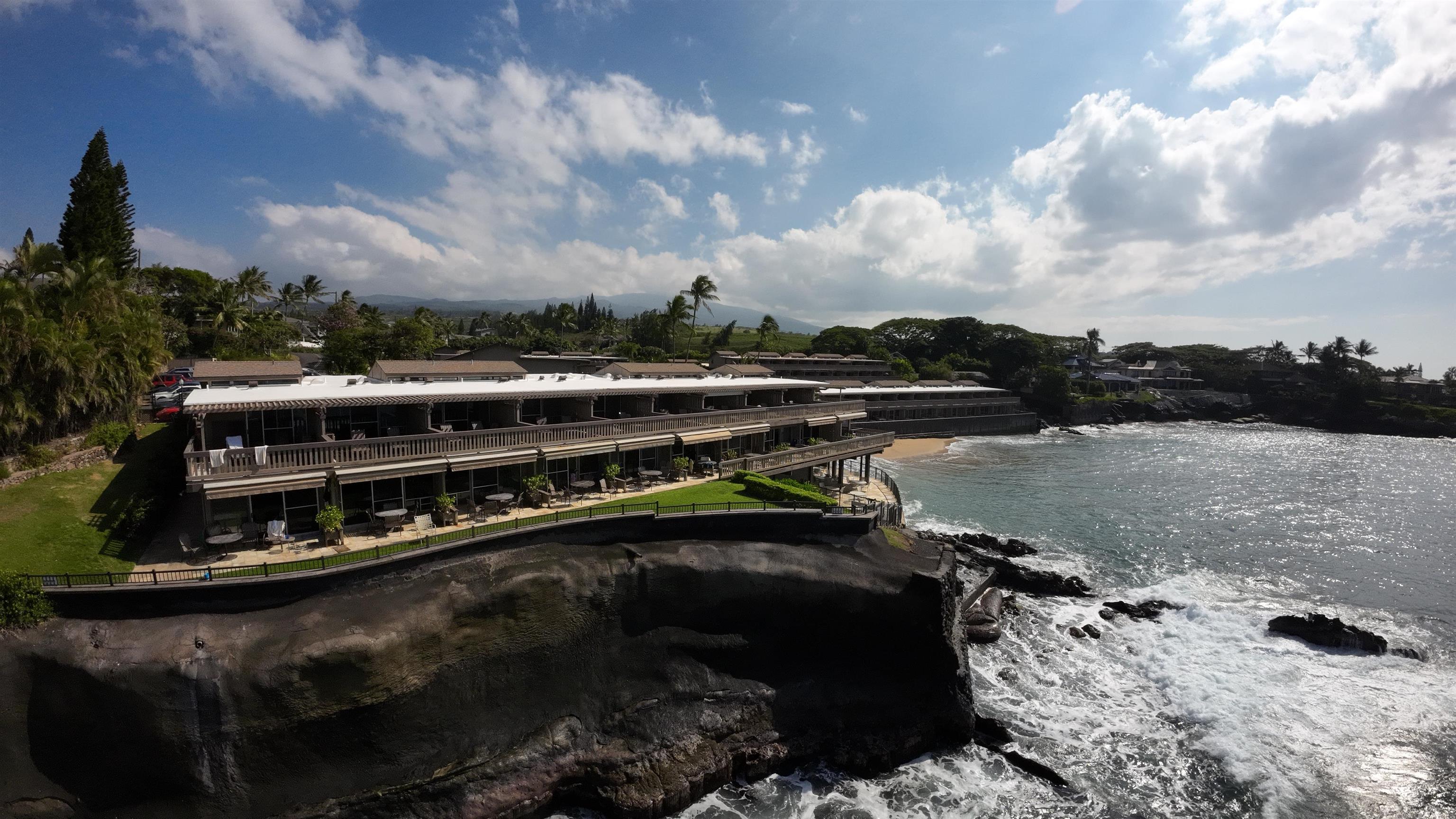 Kahana Sunset condo # A4, Lahaina, Hawaii - photo 29 of 31