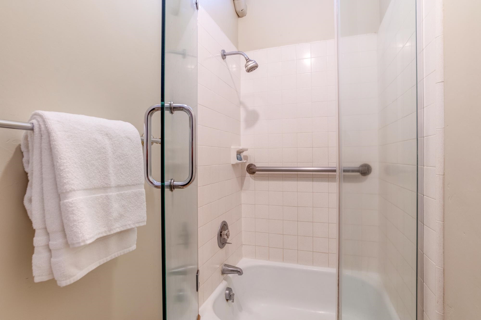 Kahana Sunset condo # A8, Lahaina, Hawaii - photo 25 of 40