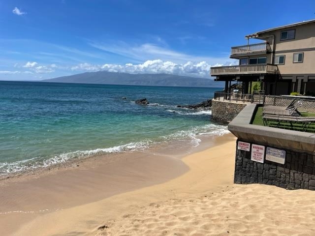 Kahana Sunset condo # D3, Lahaina, Hawaii - photo 28 of 39