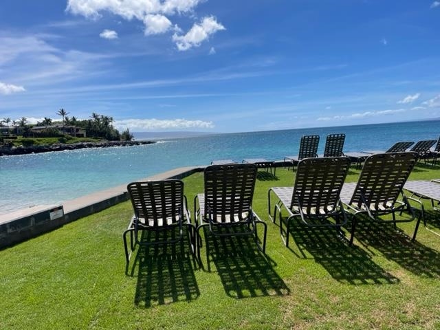 Kahana Sunset condo # D3, Lahaina, Hawaii - photo 35 of 39