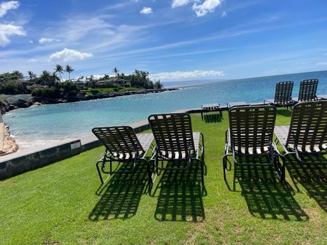 Kahana Sunset condo # D3, Lahaina, Hawaii - photo 37 of 39