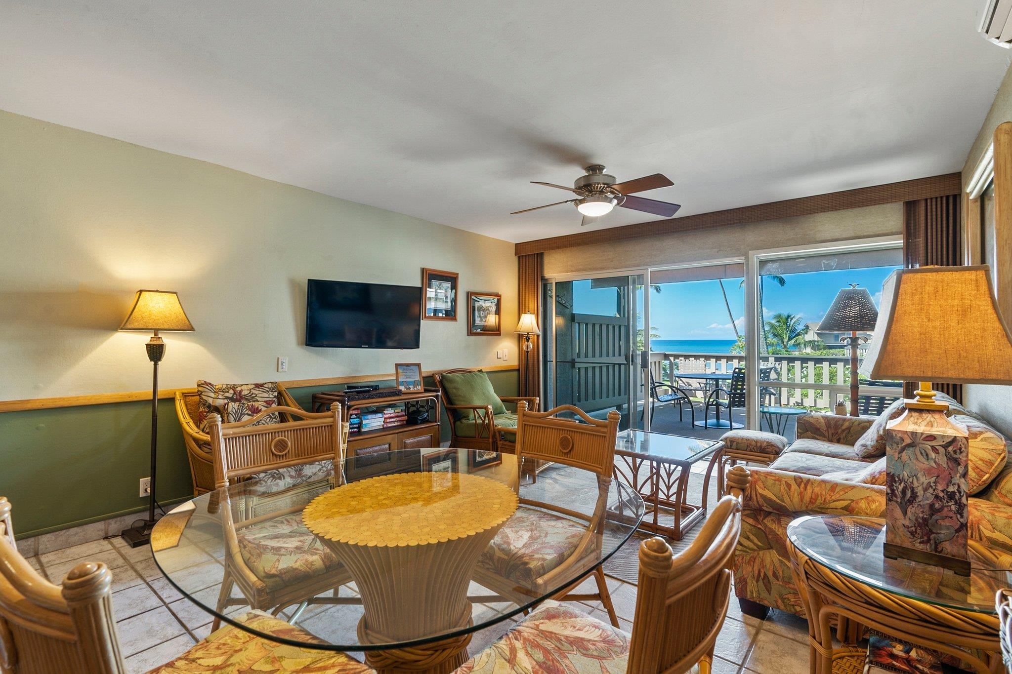 Kahana Sunset condo # D7, Lahaina, Hawaii - photo 4 of 30