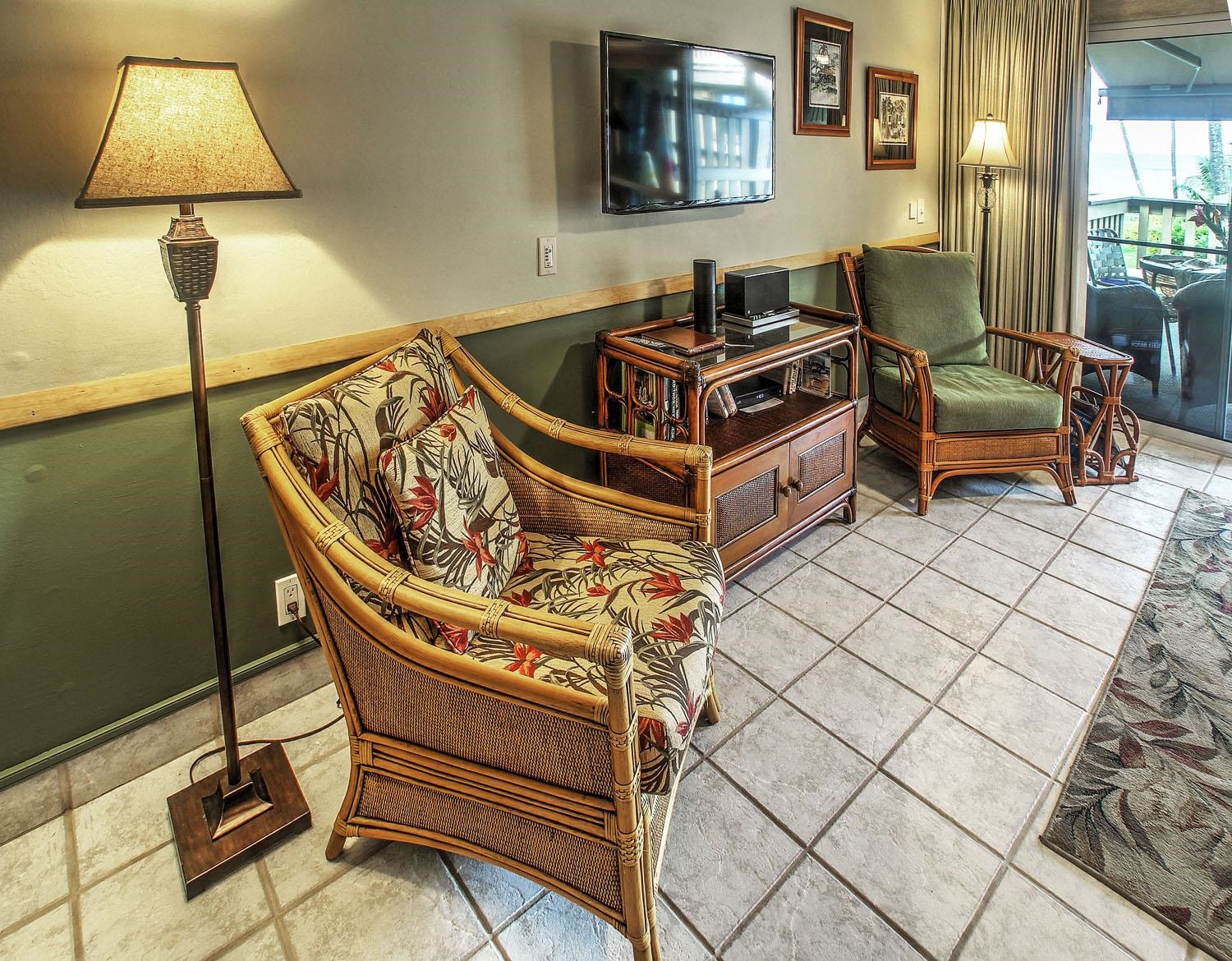 Kahana Sunset condo # D7, Lahaina, Hawaii - photo 14 of 38