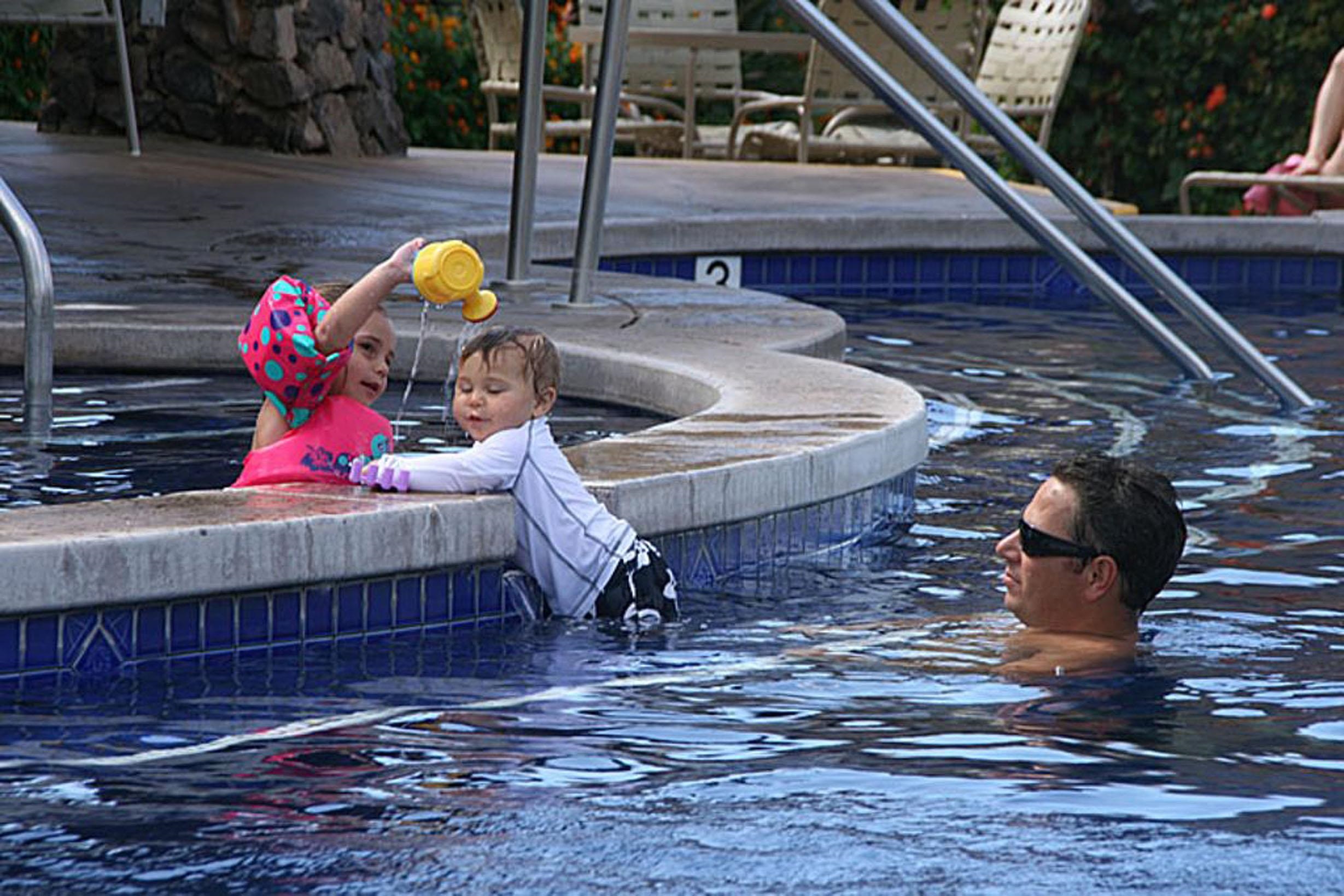 Kahana Sunset condo # D7, Lahaina, Hawaii - photo 33 of 38
