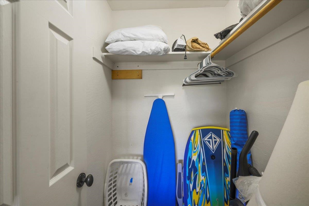 Kahana Sunset condo # E2E, Lahaina, Hawaii - photo 22 of 42