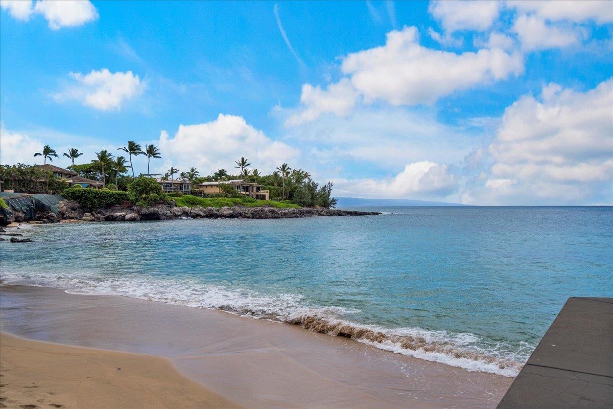 Kahana Sunset condo # E2E, Lahaina, Hawaii - photo 33 of 42