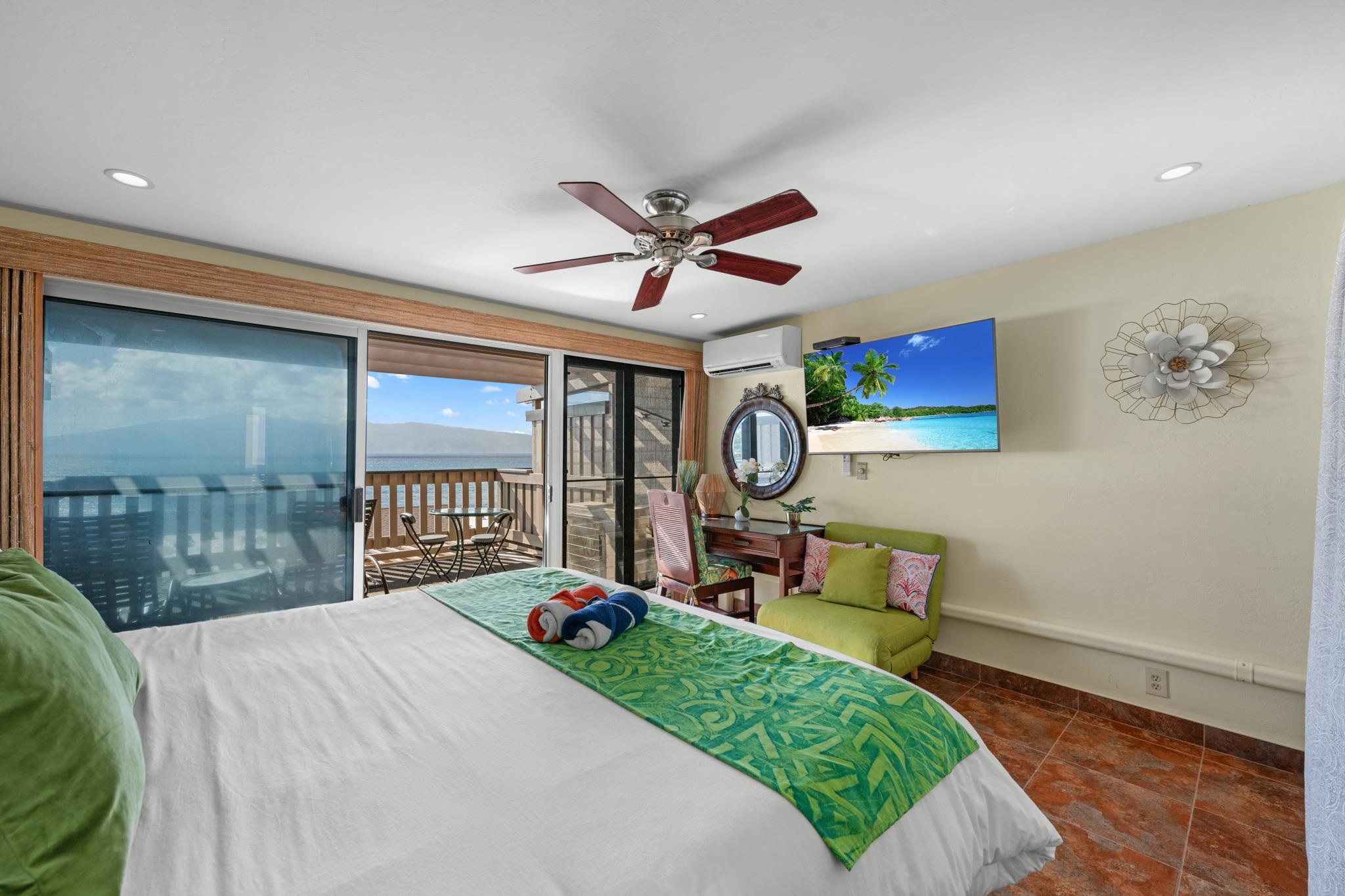 Kahana Sunset condo # E5, Lahaina, Hawaii - photo 19 of 44