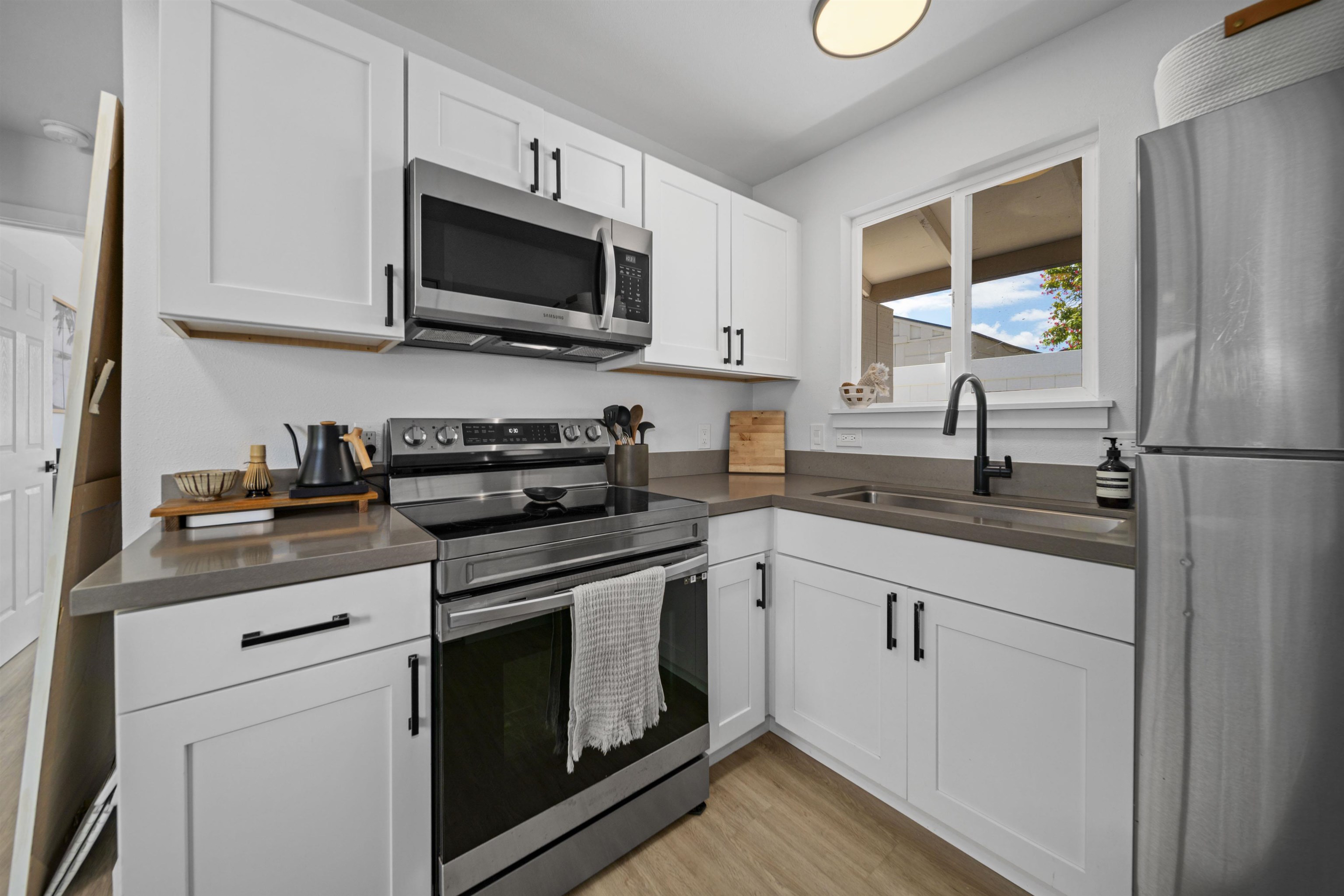 491  Kilika Pl Wailuku, Wailuku home - photo 2 of 20