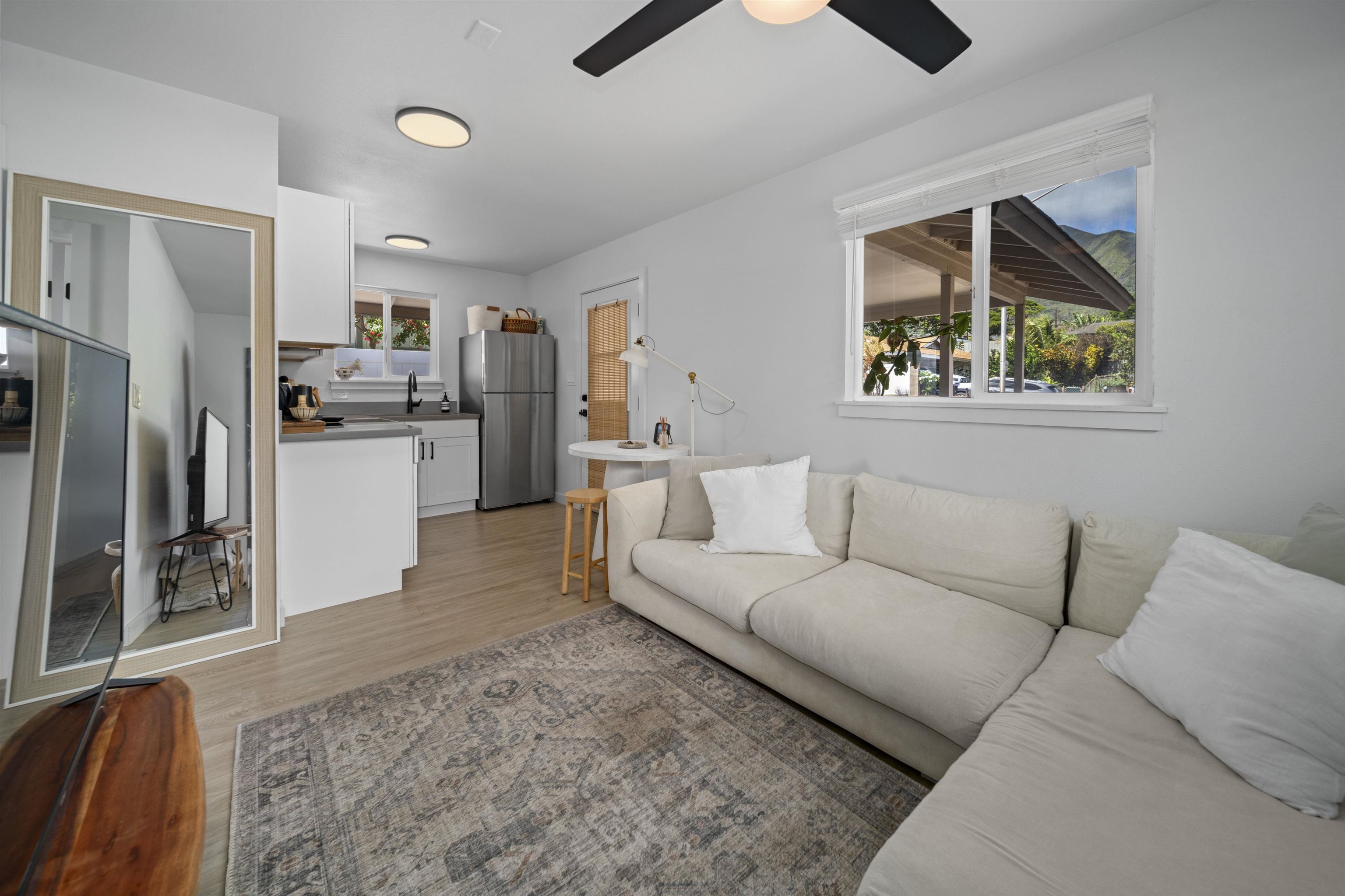 491  Kilika Pl Wailuku, Wailuku home - photo 6 of 20