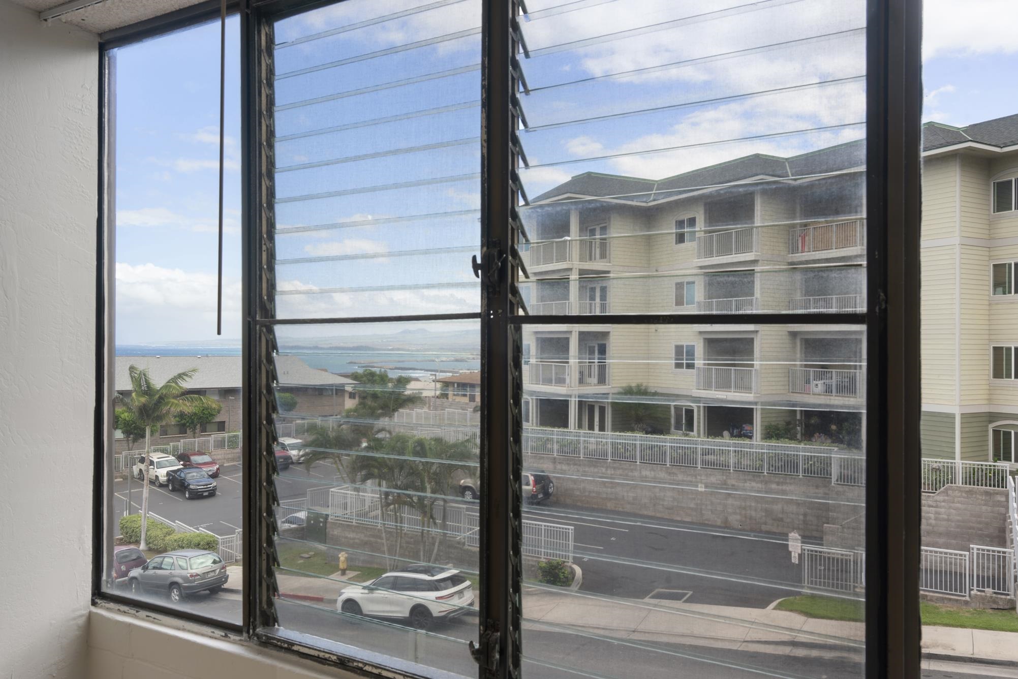 Puuone Terrace condo # 216, Wailuku, Hawaii - photo 3 of 24
