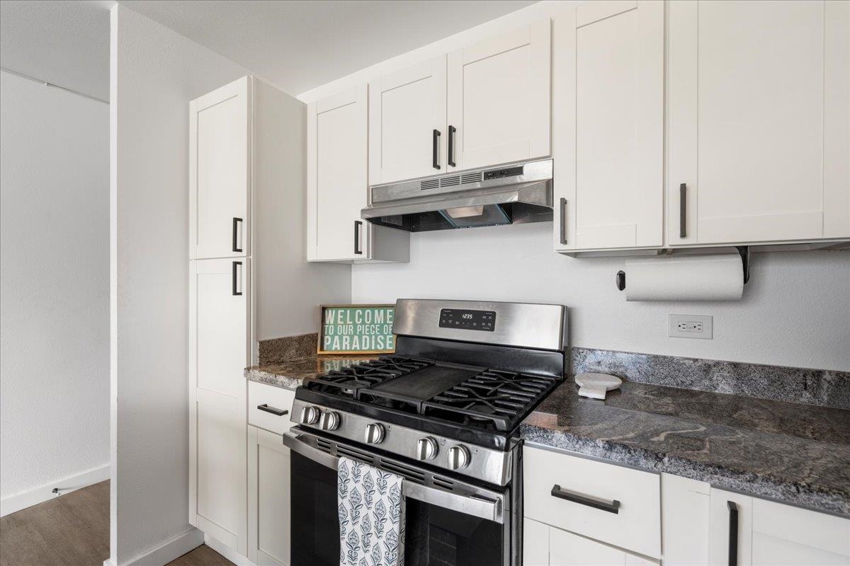 Puuone Terrace condo # 309, Wailuku, Hawaii - photo 11 of 17