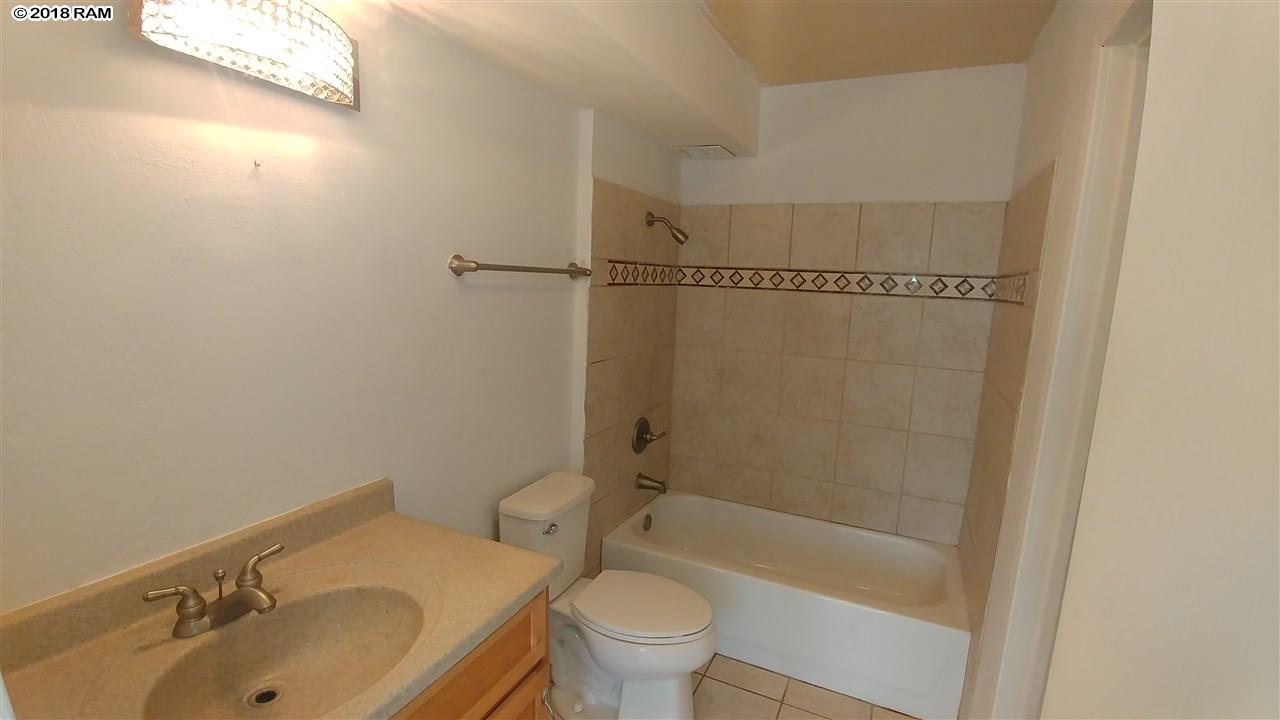 Puuone Terrace condo # 317, Wailuku, Hawaii - photo 16 of 26