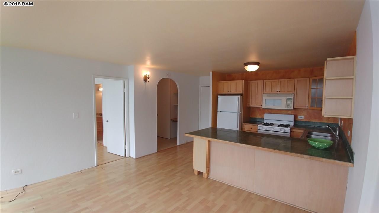 Puuone Terrace condo # 317, Wailuku, Hawaii - photo 10 of 26