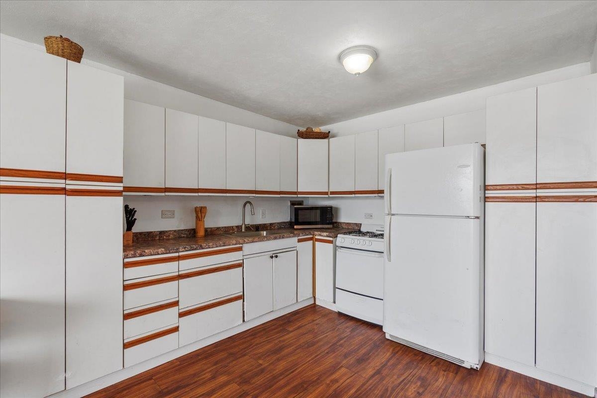 Puuone Terrace condo # 407, Wailuku, Hawaii - photo 17 of 28