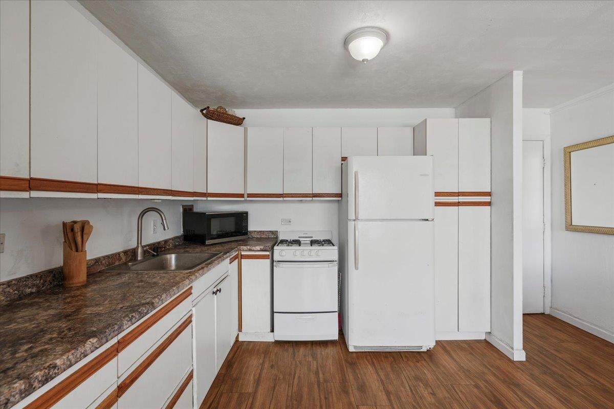 Puuone Terrace condo # 407, Wailuku, Hawaii - photo 19 of 28