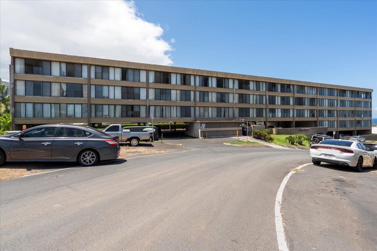 Puuone Terrace condo # 407, Wailuku, Hawaii - photo 7 of 28