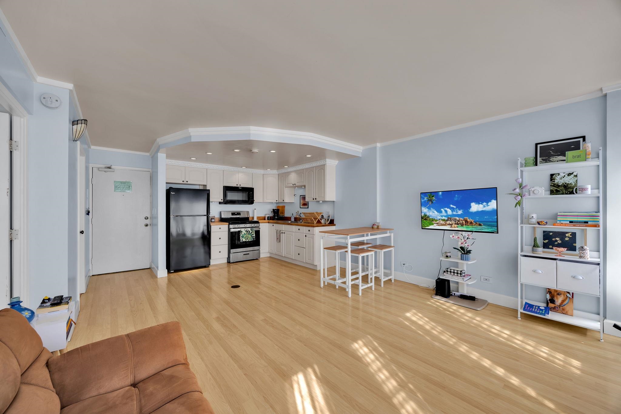 Puuone Terrace condo # 416, Wailuku, Hawaii - photo 8 of 29