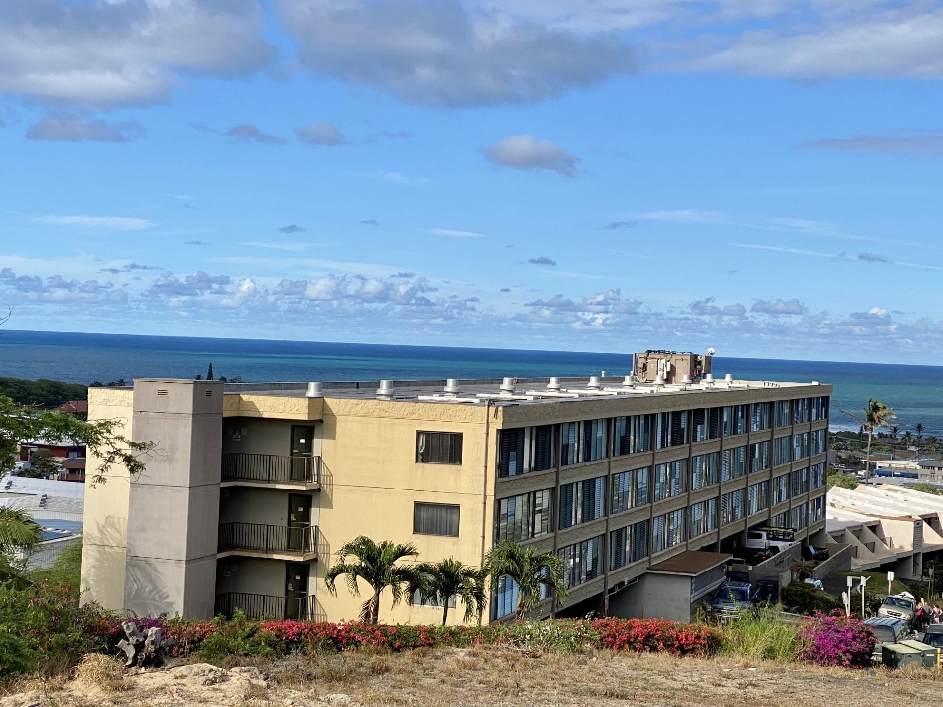 Puuone Terrace condo # 417, Wailuku, Hawaii - photo 4 of 11