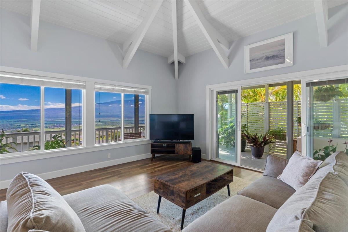 495  Alu Rd Wailuku, Wailuku home - photo 6 of 49