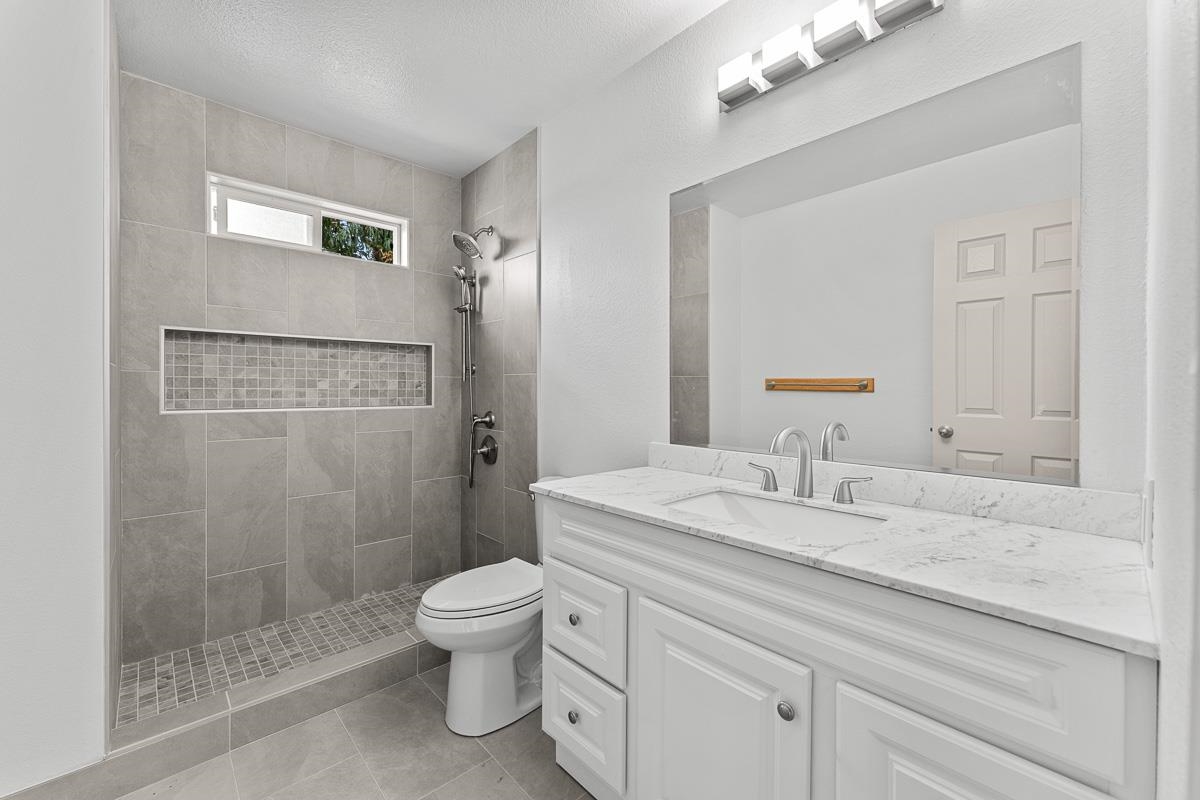 495  Kaiolohia St , Kihei home - photo 41 of 50