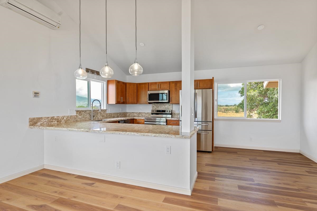 495  Kaiolohia St , Kihei home - photo 8 of 50