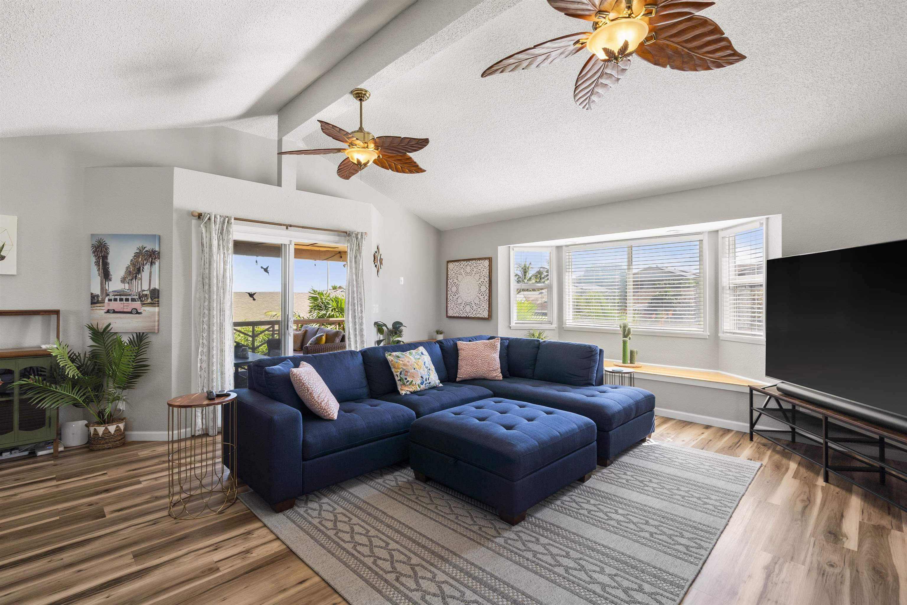 495  Kaiwahine St Kihei, Kihei home - photo 2 of 37