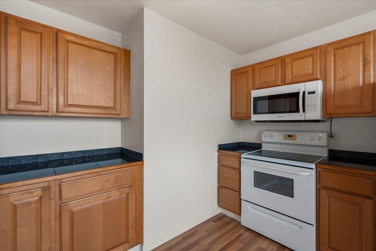 Mount Thomas condo # 203, Wailuku, Hawaii - photo 19 of 33