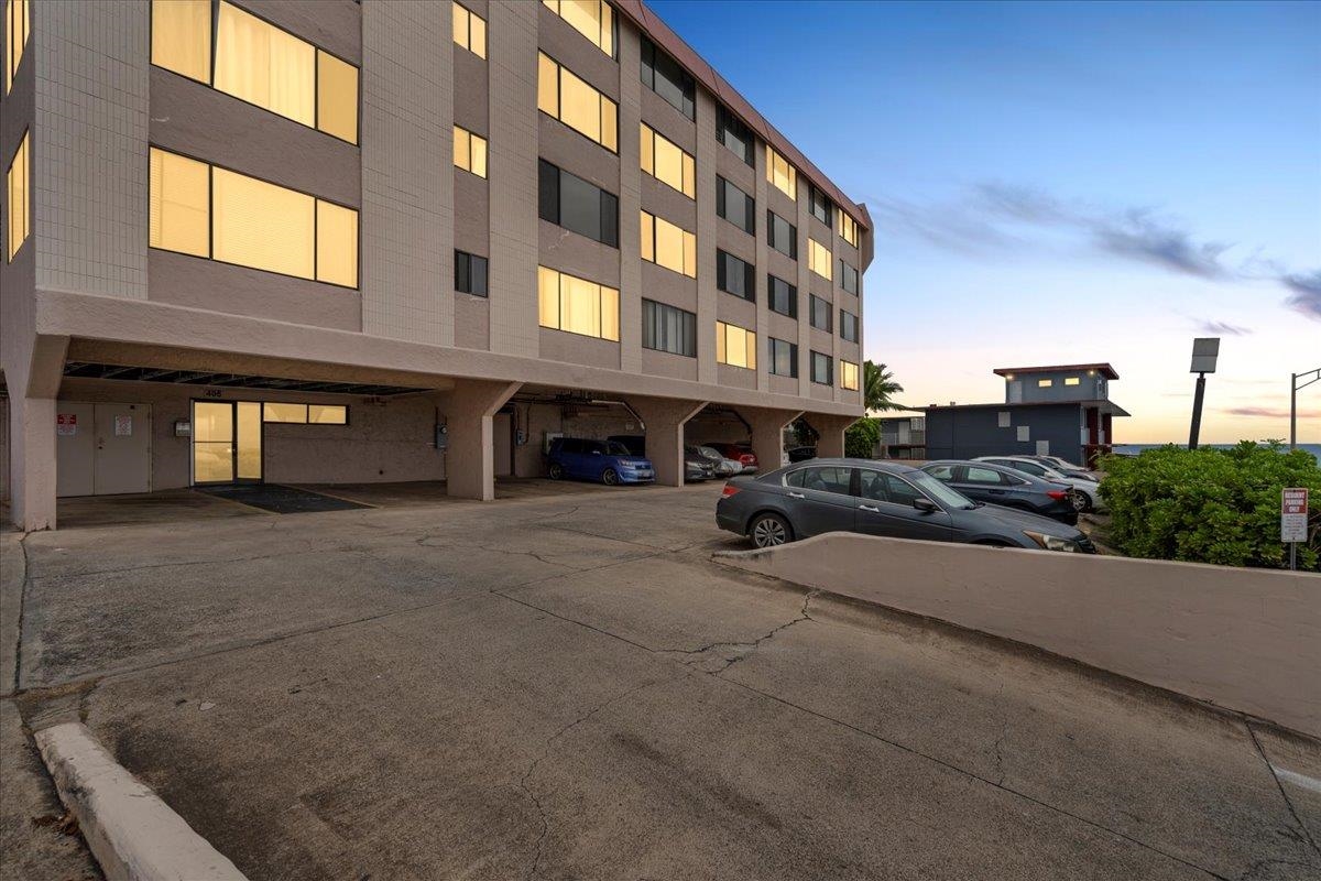 Mount Thomas condo # 203, Wailuku, Hawaii - photo 28 of 33