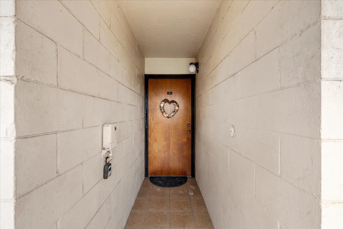 Mount Thomas condo # 203, Wailuku, Hawaii - photo 33 of 33