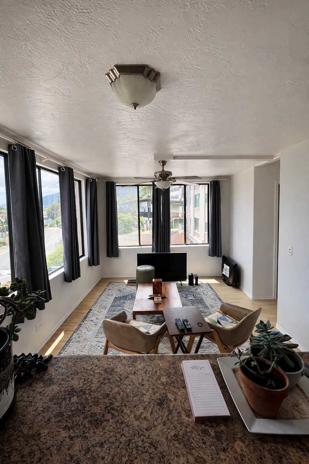 Mount Thomas condo # 204, Wailuku, Hawaii - photo 5 of 45