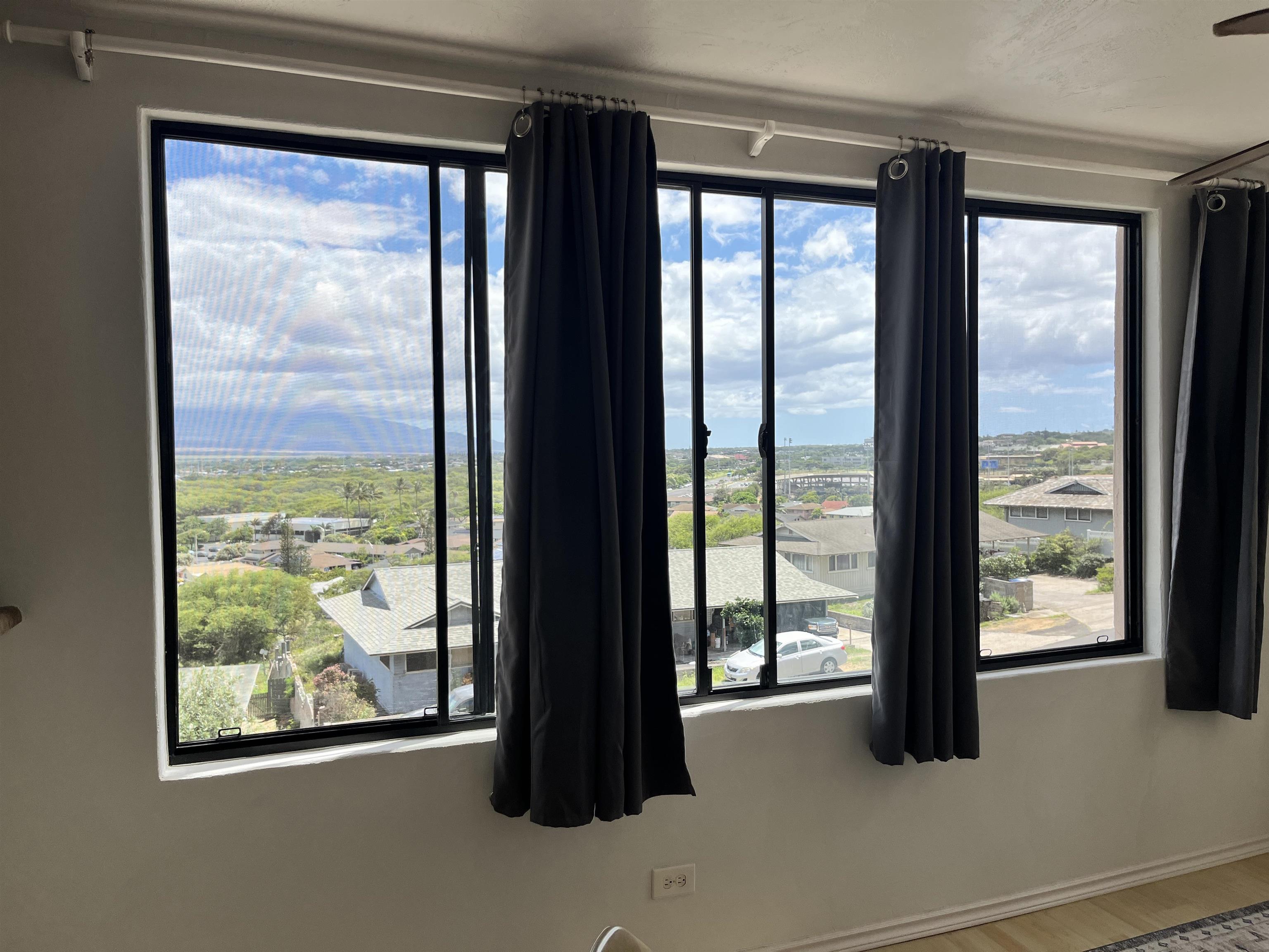 Mount Thomas condo # 204, Wailuku, Hawaii - photo 6 of 42