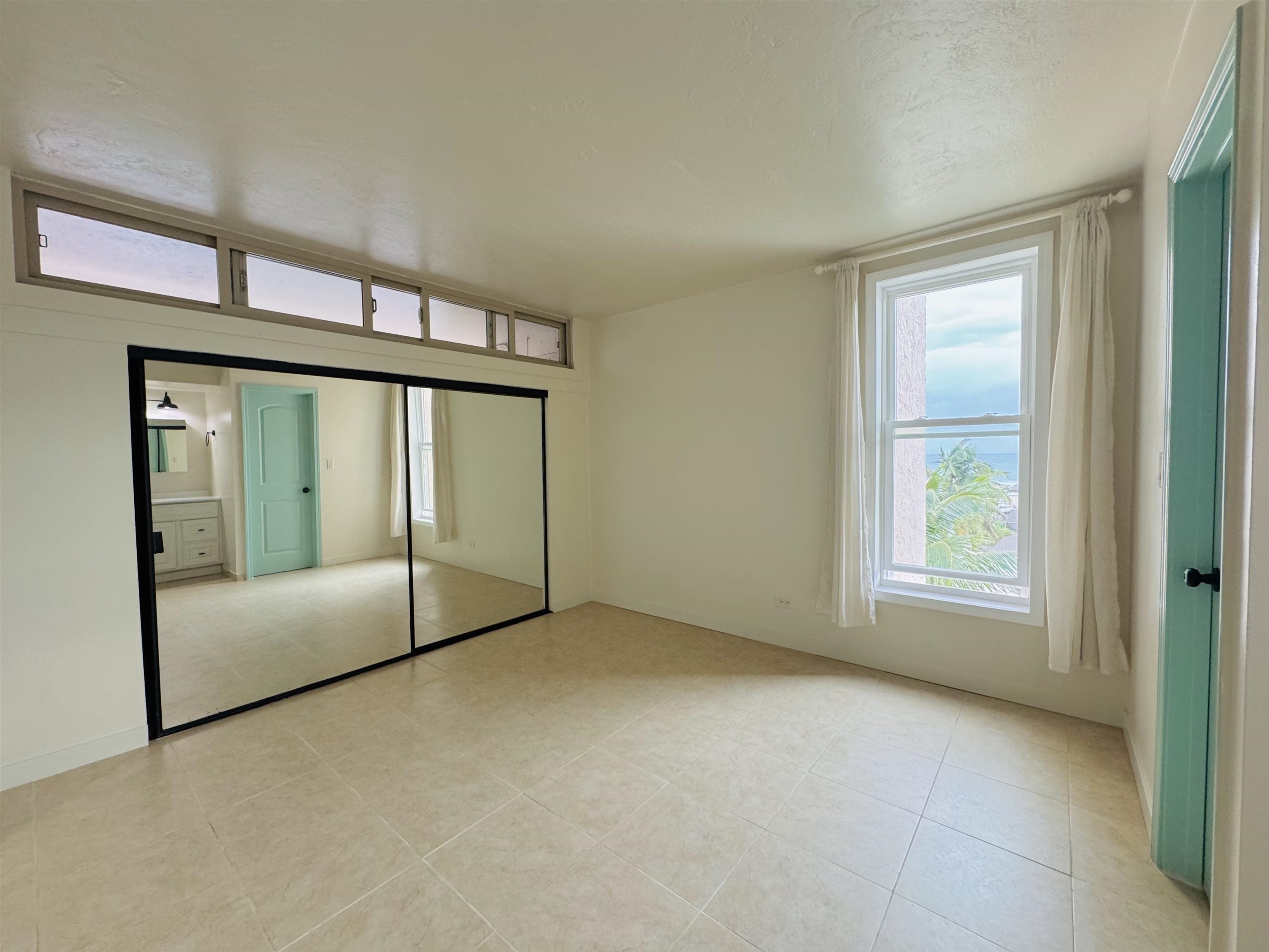 Mount Thomas condo # 301, Wailuku, Hawaii - photo 11 of 22