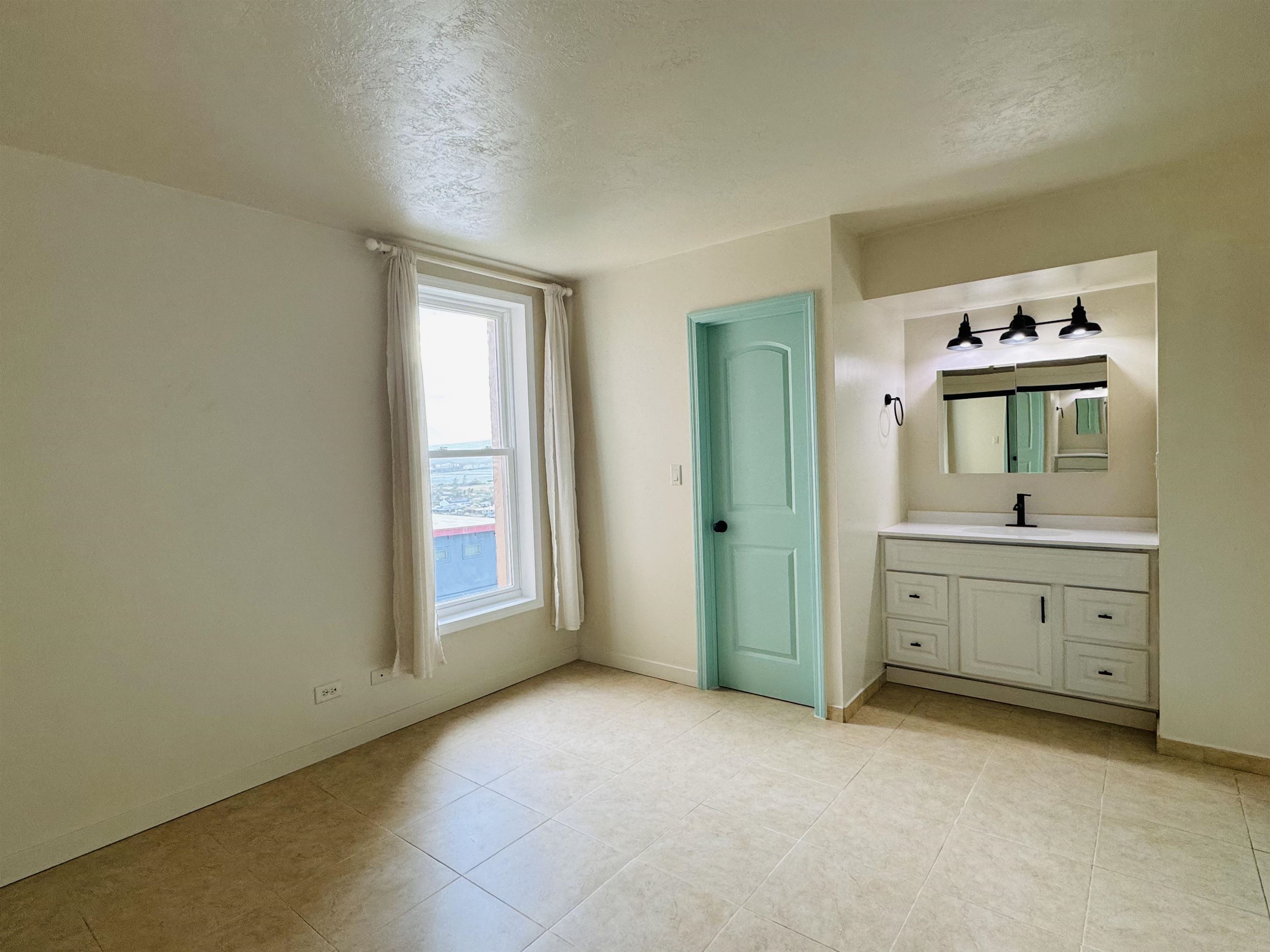 Mount Thomas condo # 301, Wailuku, Hawaii - photo 13 of 22