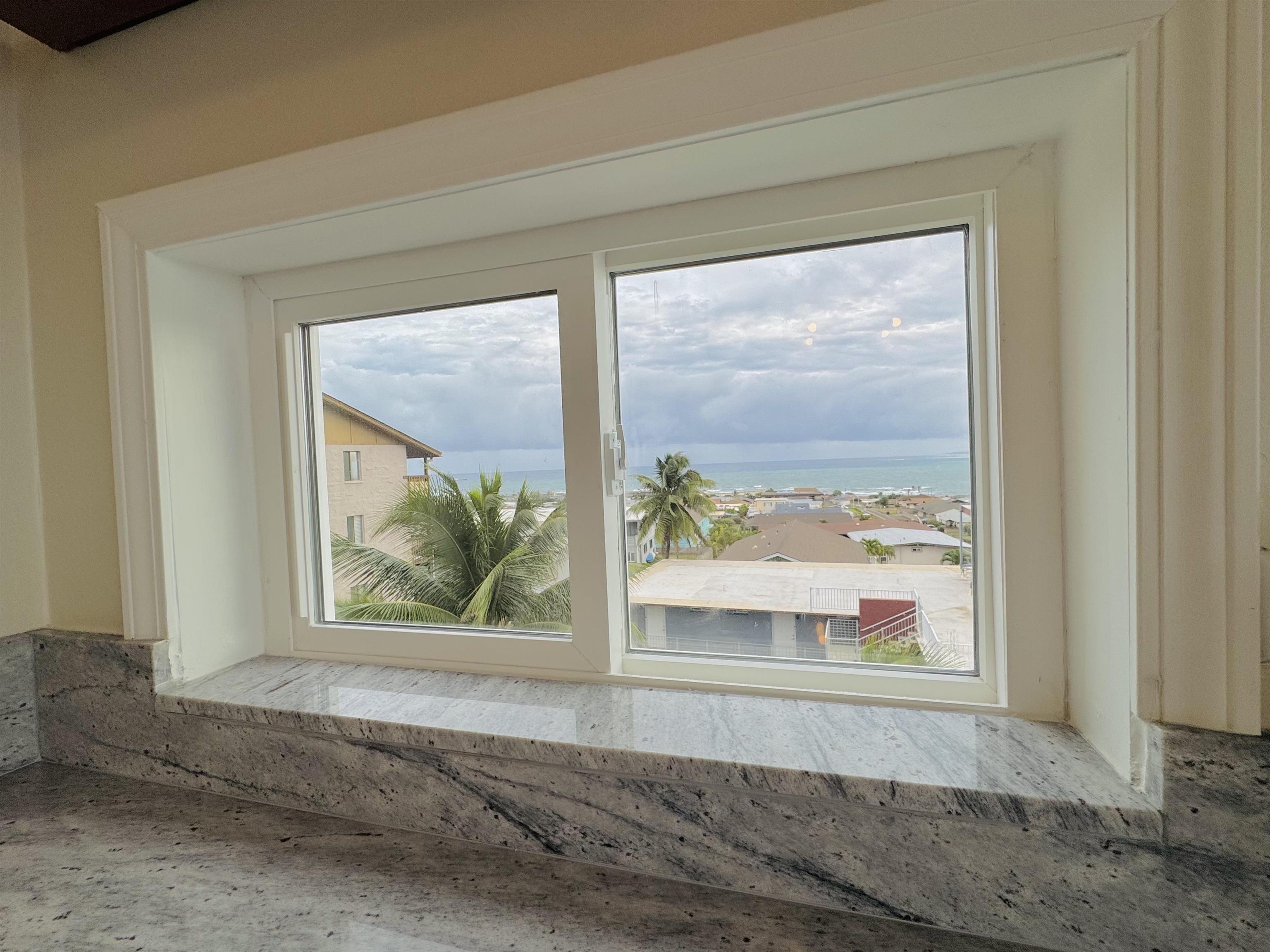 Mount Thomas condo # 301, Wailuku, Hawaii - photo 5 of 22